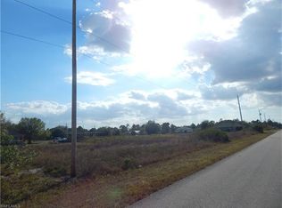 4111 33rd St SW, Lehigh Acres, FL 33976