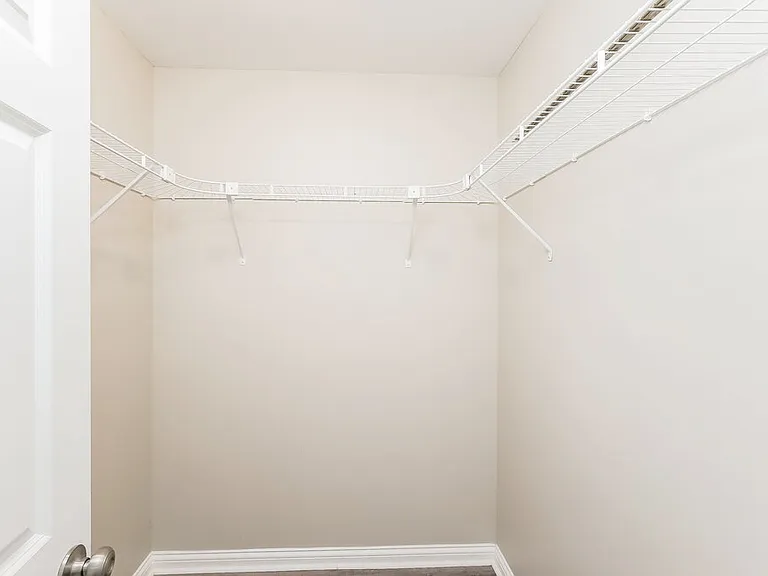 1818 Jefferson Ave — Photo 14