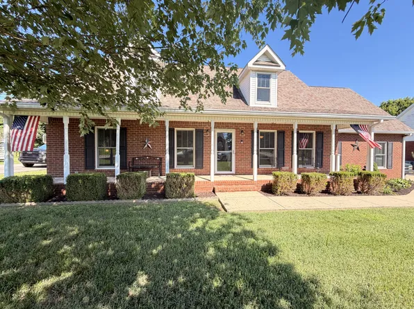 218 Autumn Glen Dr, Murfreesboro, TN 37129