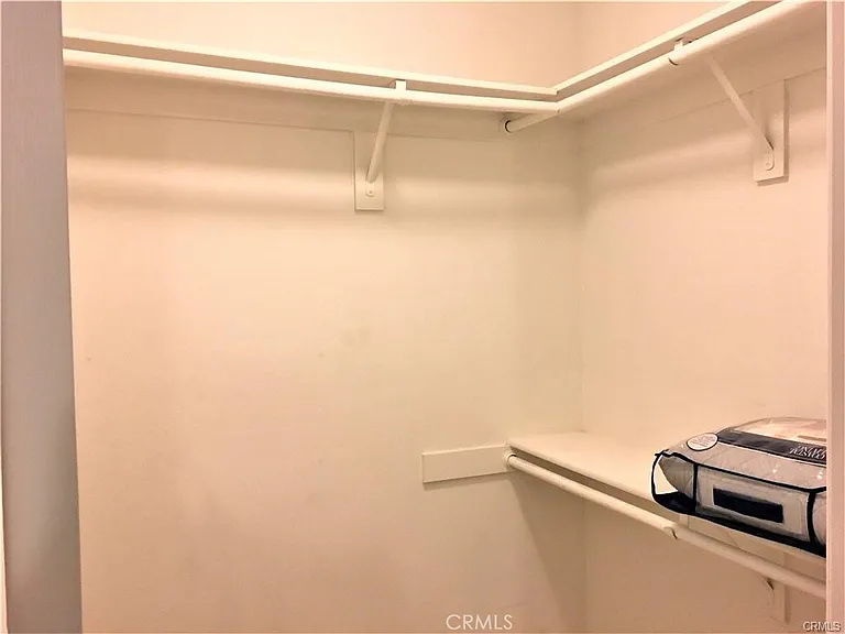 735 Alabama St — Photo 22