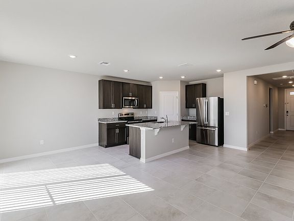 5th image of 39049 Harlow Rose Dr