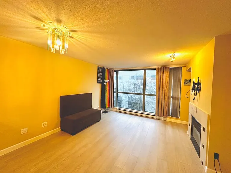 4888 Hazel St #502 — Photo 8