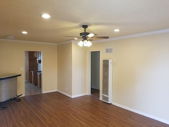 4th image of 10238 Woodworth Ave APT 5