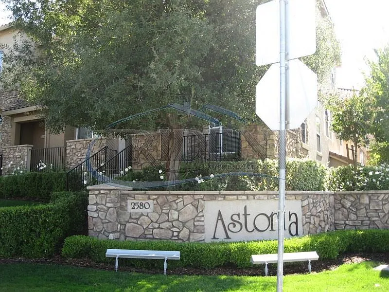 2580 W El Camino Ave Unit 2102 photo 1