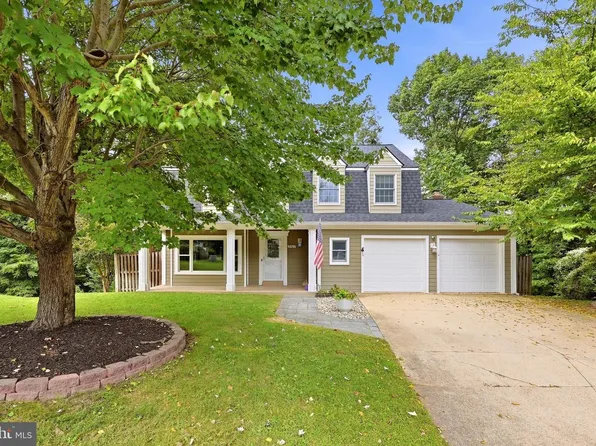 3302 Gentle Ct, Alexandria, VA 22310