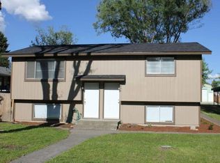 1908 N 8th St, Coeur D Alene, ID 83814