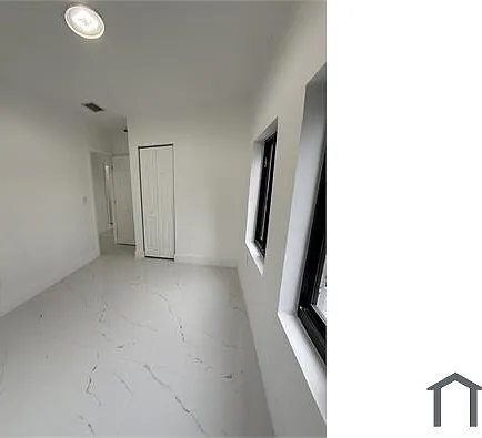 1379 NW 55th Ter #1 — Photo 11
