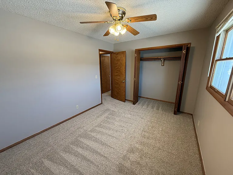 314 N Evergreen Ln — Photo 8