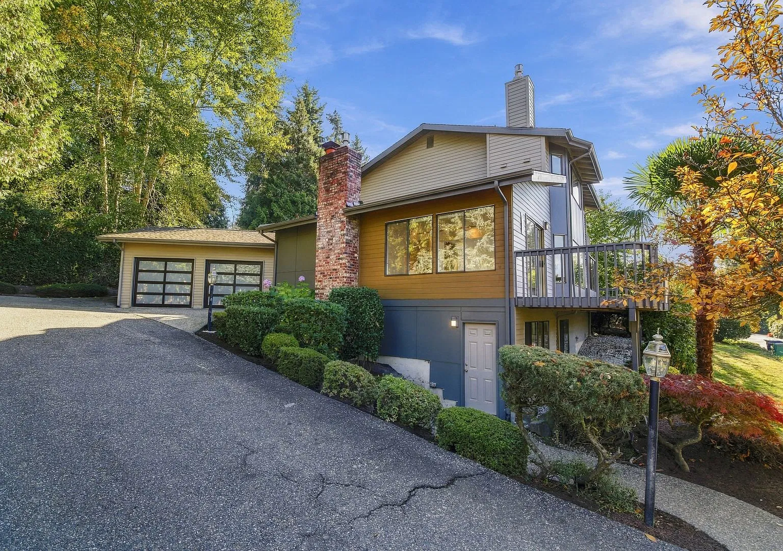 4Bd/3.25Ba Kirkland Home — Photo 1