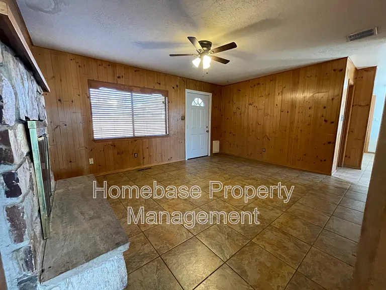 2600 Cliffside Dr — Photo 10