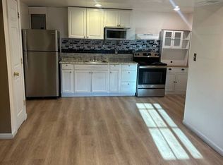 17 Patricia Rd E, Patchogue, NY 11772
