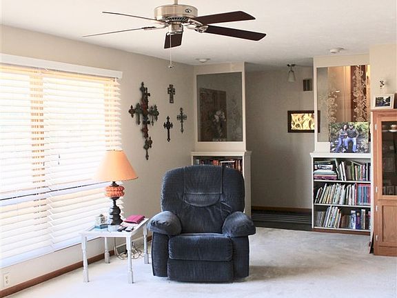 5th image of 2917 Willow St