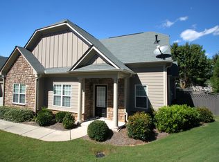 215 Glens Loop, Woodstock, GA 30188