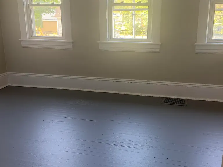 1719 Orange Ave NW — Photo 6
