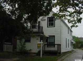 3320 W 97th St, Cleveland, OH