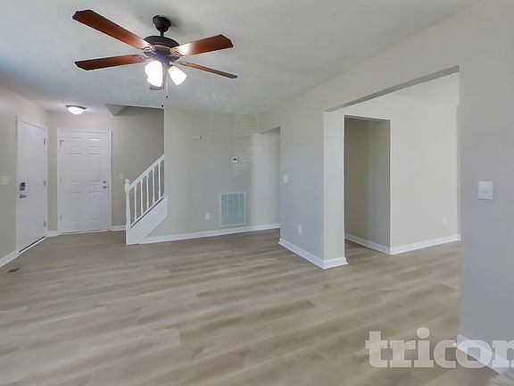 2nd image of 103 River Bend Rd