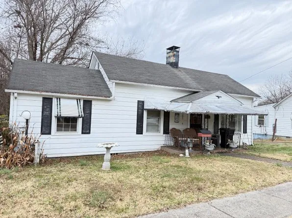 126 Stokesland Ave, Danville, VA 24541