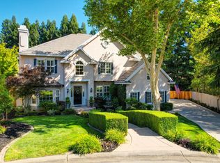 5101 Embassy Ln, Fair Oaks, CA 95628