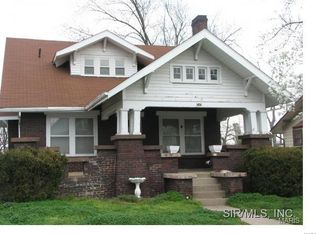 245 E Acton Ave, Wood River, IL