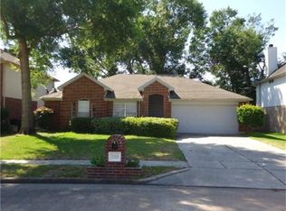 5010 Aquagate Dr, Spring, TX 77373