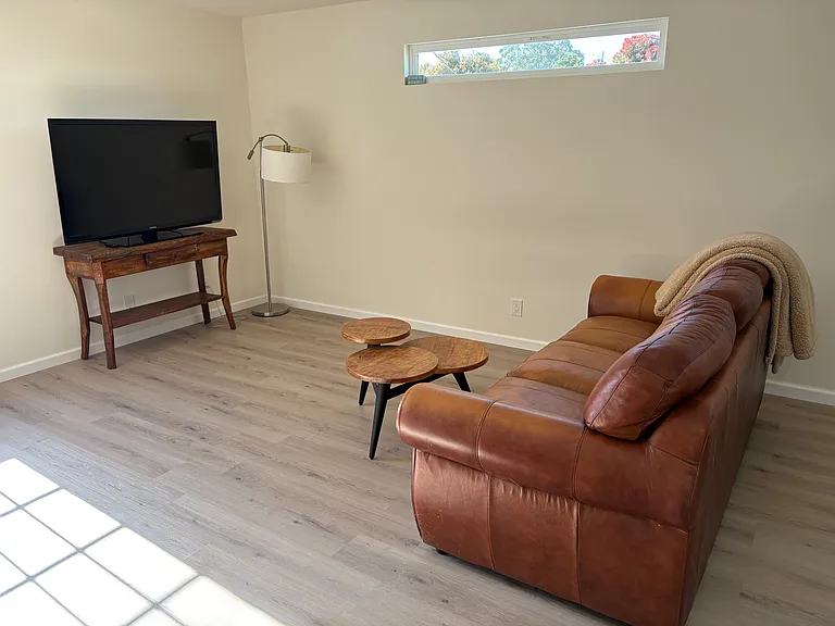765 Pacific St #A — Photo 2