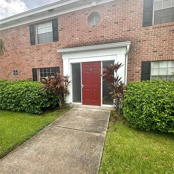 1440 Holden Ave #B12 — Photo 1