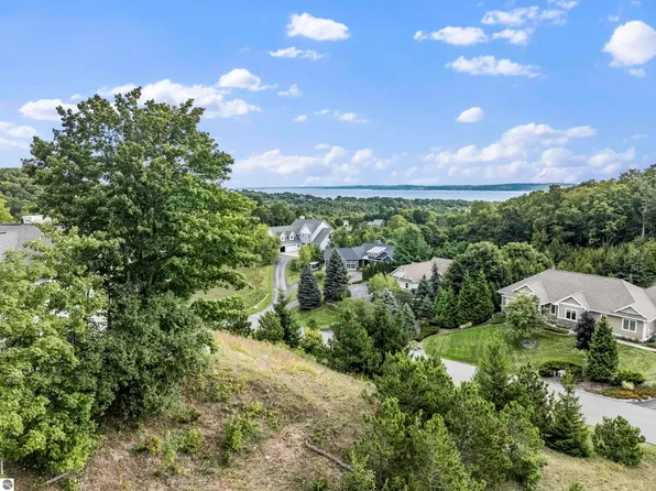 0 Buteo Dr, Traverse City, MI 49684