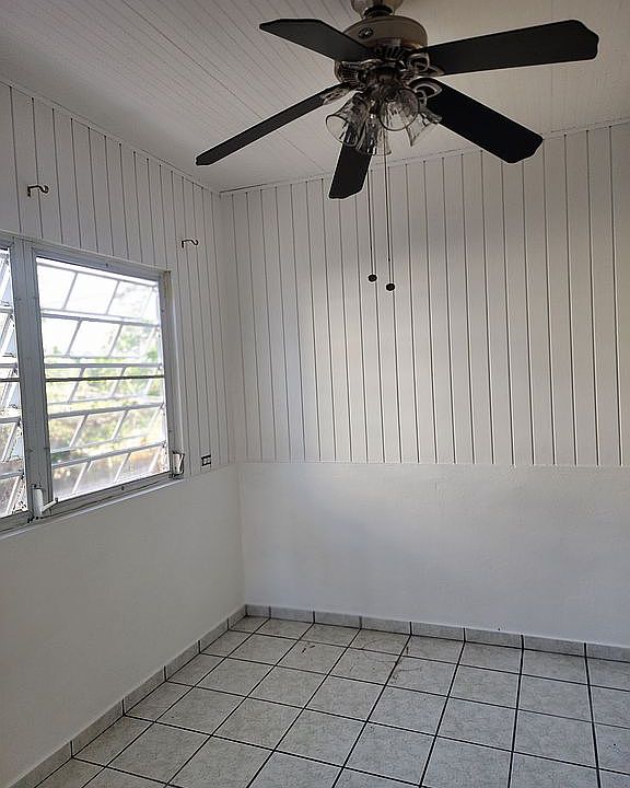 Bo Paris 130, Mayaguez, PR 00680 Zillow