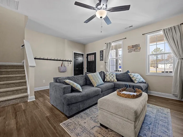 806 Twin Leaf Ct — Photo 4