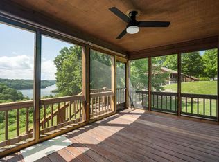 6219 Oak Hill Rd, Byrdstown, TN 38549