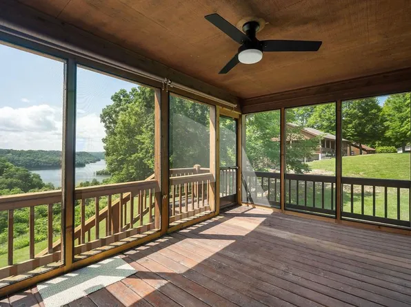 6219 Oak Hill Rd, Byrdstown, TN 38549