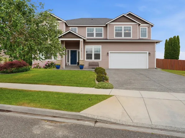 2104 S Sheppard St, Kennewick, WA 99338