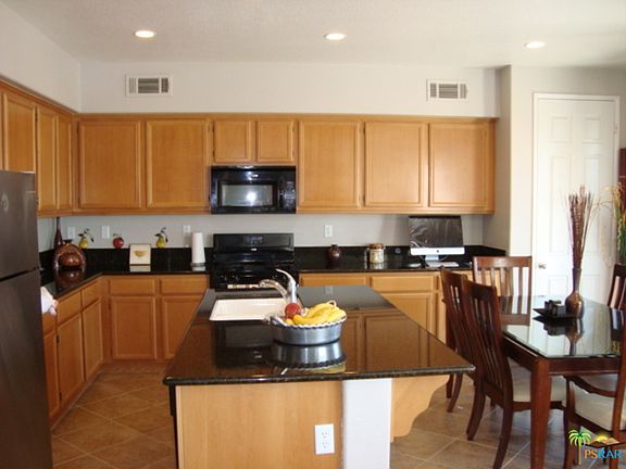 5th image of 62811 N Crescent St