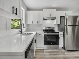 2124 Berkshire Dr, Tallahassee, FL 32304