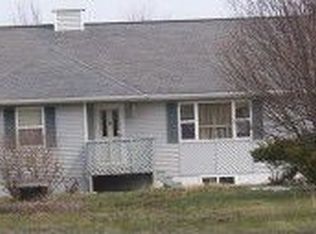 4192 S 90th Rd, Bolivar, MO 65613