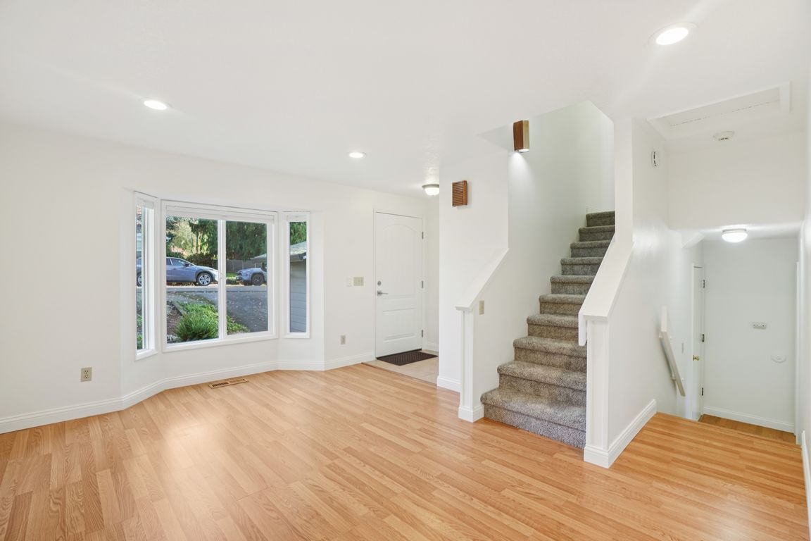 next background image