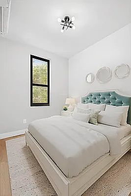4th image of 343 Vernon Ave #2B