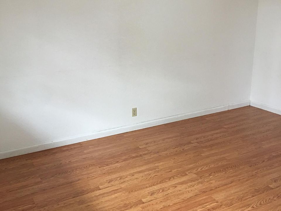 2nd image of 22666 7th St #66