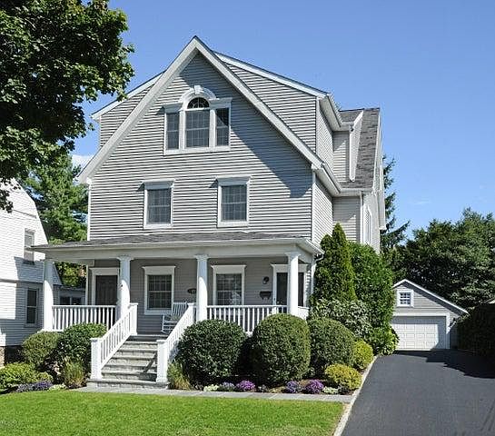 1st image of 43 Connecticut Ave Floor 2
