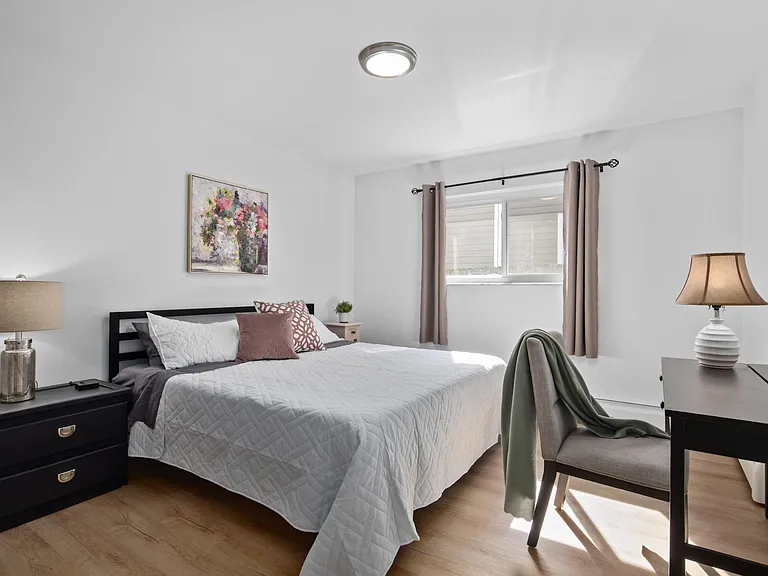 22 2nd St #1 — Photo 3