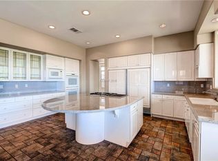 38 Sahalee Dr, Las Vegas, NV 89148