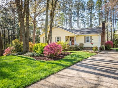 8801 Chinaberry Ln, Concord, NC, 28027