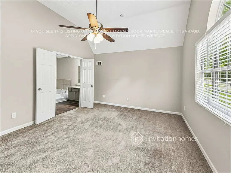 6611 Crossing Creek Point — Photo 10