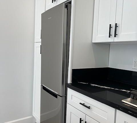4th image of 7111 Scarborough Peak Dr