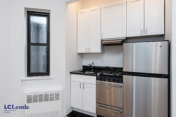 1st image of 1592 2nd Ave APT 5D
