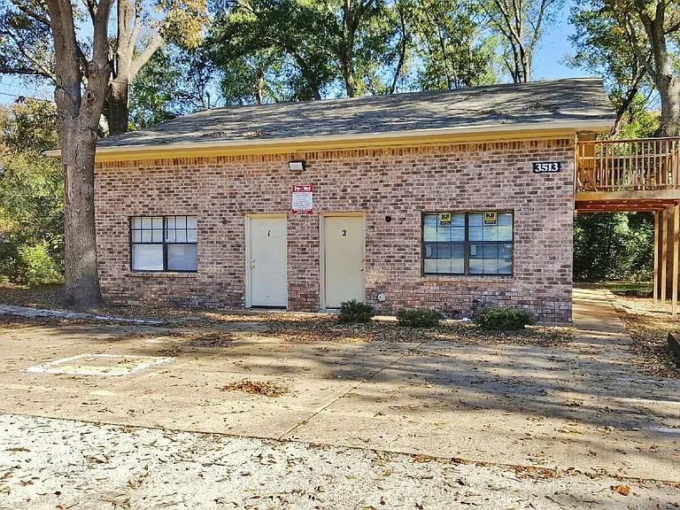 3513 Glenda Ave — Photo 1