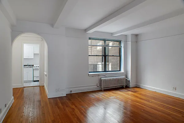 Rented by Grand Group Realty | media 1