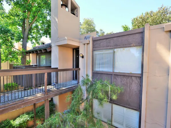 2238 Woodside Ln Unit 15, Sacramento, CA 95825