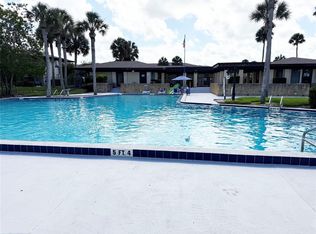 56 Club House Dr APT 101, Palm Coast, FL 32137