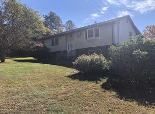 24 Bushwick Rd, Poughkeepsie, NY 12603